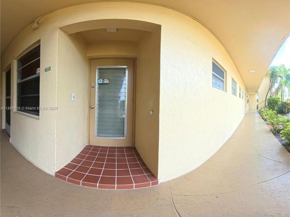 1350 Atlantic Shores Blvd 309, Hallandale Beach FL 33009