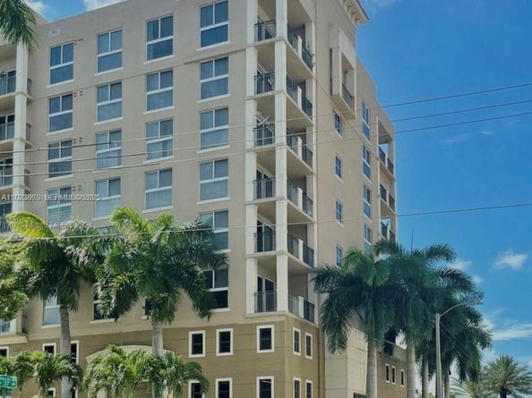 2650 SW 37th Ave 807, Miami FL 33133