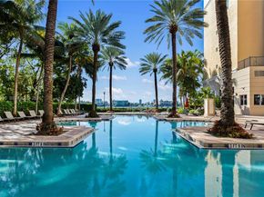 17100 N Bay Rd 1712, Sunny Isles Beach FL 33160