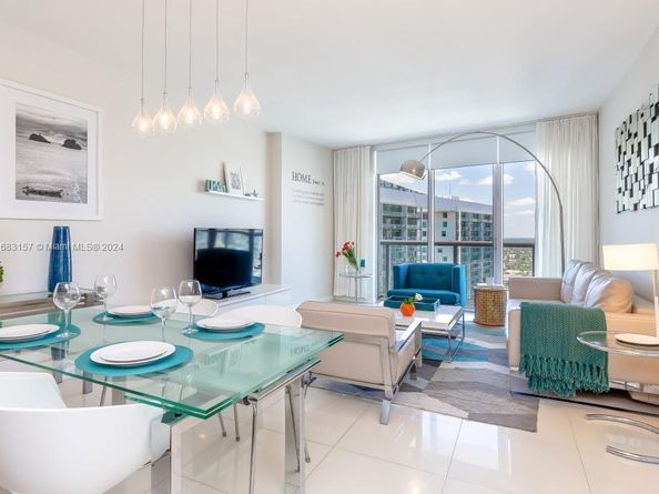 485 Brickell Ave 3906, Miami FL 33131