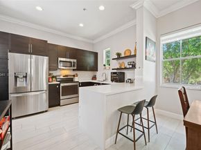 4301 SW 160th Ave 207, Miramar FL 33027