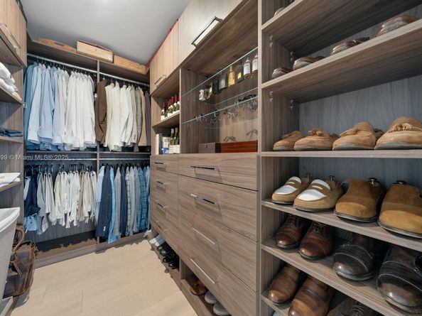 788 NE 23rd St 1501, Miami FL 33137