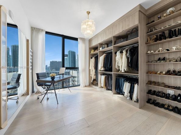 788 NE 23rd St 1501, Miami FL 33137