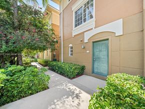 2861 NE 185TH St 305, Aventura FL 33180