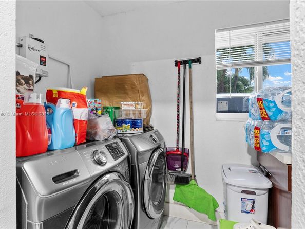 2791 NW 207th St, Miami Gardens FL 33056