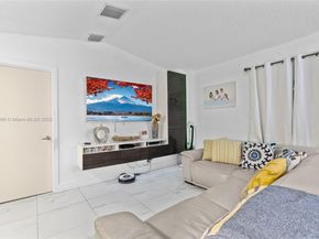 2791 NW 207th St, Miami Gardens FL 33056