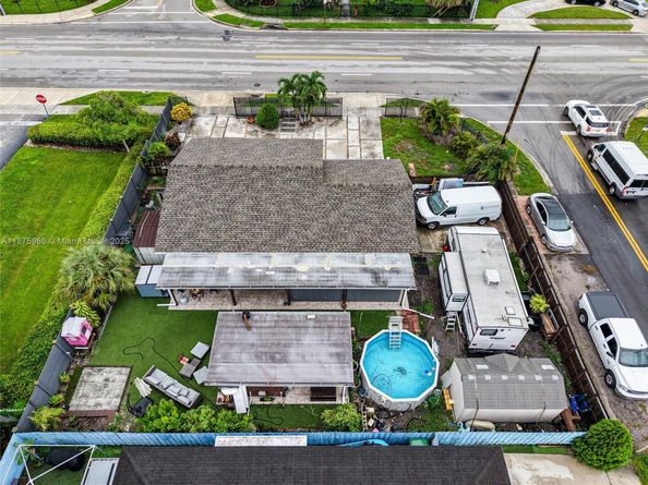 2791 NW 207th St, Miami Gardens FL 33056
