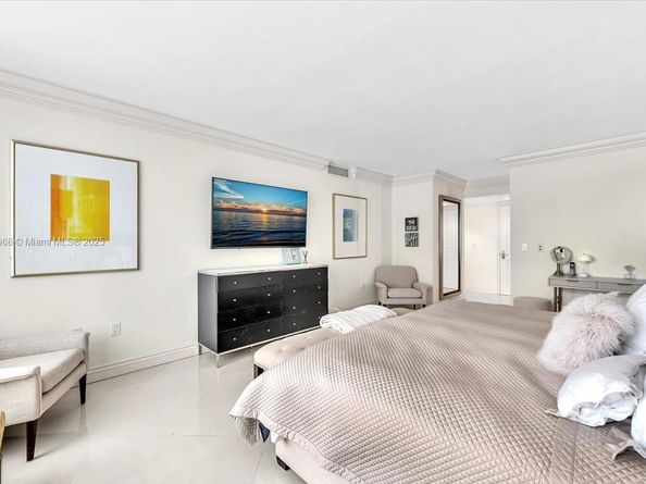 9801 Collins Ave 4Y, Bal Harbour FL 33154