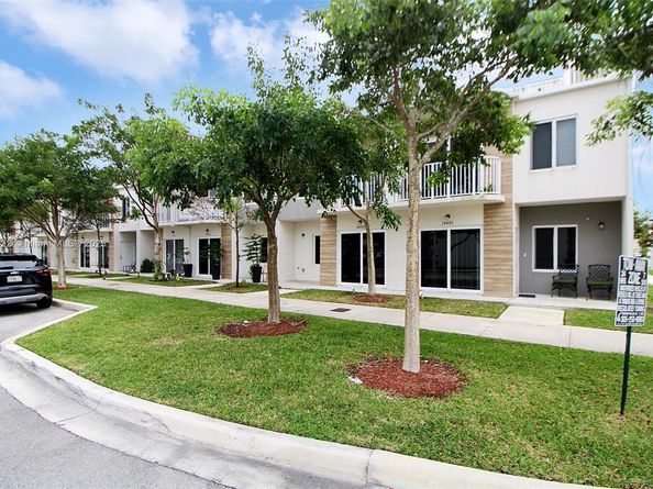 14482 SW 259th St, Homestead FL 33032