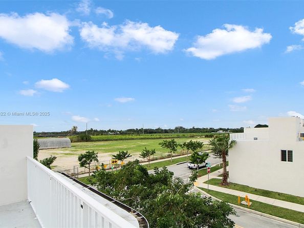 14482 SW 259th St, Homestead FL 33032