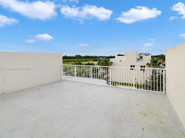 14482 SW 259th St, Homestead FL 33032