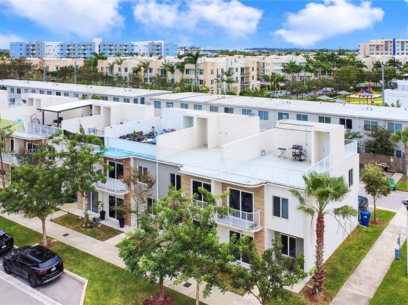 14482 SW 259th St, Homestead FL 33032