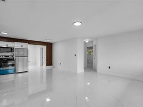 741 NW 175th Dr, Miami Gardens FL 33169