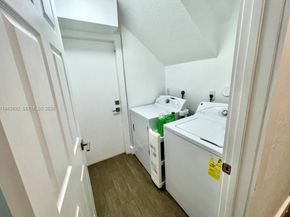 155 Granada Ave, Weston FL 33326