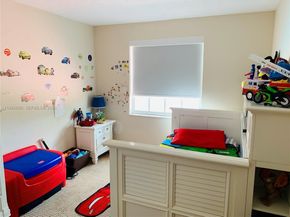 155 Granada Ave, Weston FL 33326