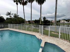 155 Granada Ave, Weston FL 33326