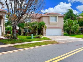 155 Granada Ave, Weston FL 33326