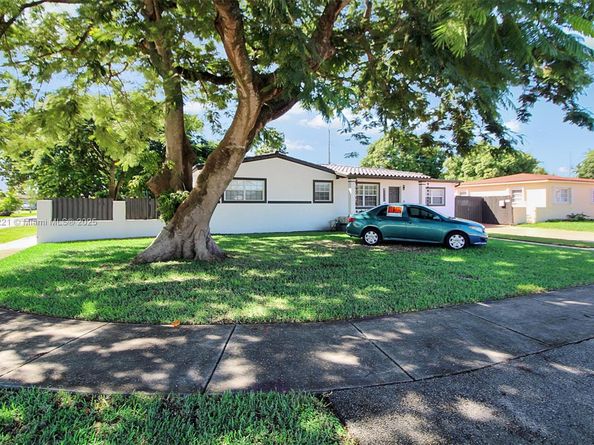 8000 SW 36th St, Miami FL 33155