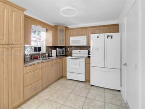 8000 SW 36th St, Miami FL 33155