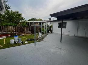 3031 SW 64th Ave, Miami FL 33155