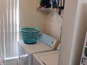 7959 NW 41st Ct 7959, Sunrise FL 33351