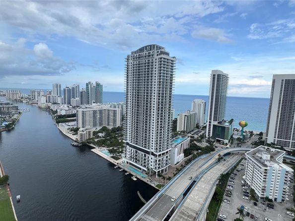2602 E Hallandale Beach Blvd R405, Hallandale Beach FL 33009