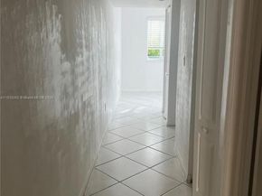 12645 SW 91st St 202, Miami FL 33186