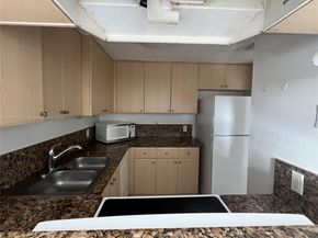 12645 SW 91st St 202, Miami FL 33186