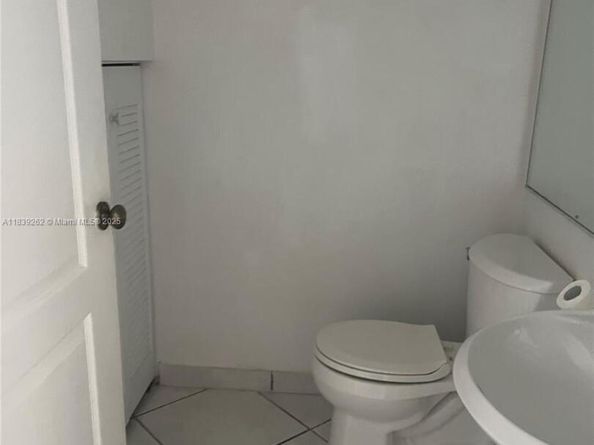 12645 SW 91st St 202, Miami FL 33186