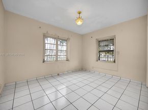 3500 NW 1st St, Miami FL 33125