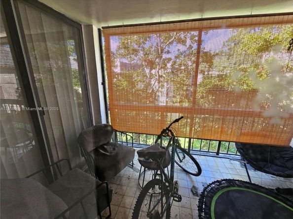 8429 Forest Hills Dr 305, Coral Springs FL 33065