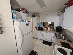8429 Forest Hills Dr 305, Coral Springs FL 33065