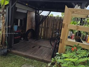 18264 SW 148th Rd 18264, Miami FL 33187