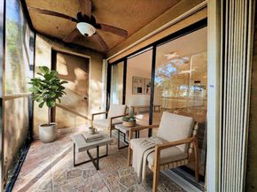 310 Lakeview Dr 105, Weston FL 33326
