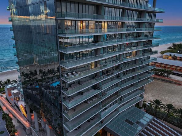 18501 Collins Ave 1401/02, Sunny Isles Beach FL 33160