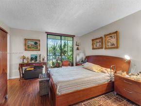 8650 SW 133rd Ave Rd 216, Miami FL 33183