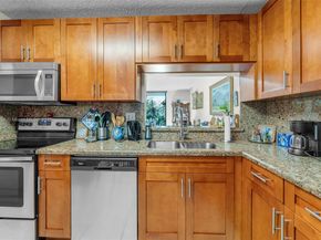 8650 SW 133rd Ave Rd 216, Miami FL 33183