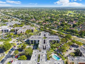 8650 SW 133rd Ave Rd 216, Miami FL 33183