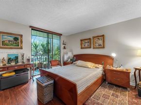 8650 SW 133rd Ave Rd 216, Miami FL 33183