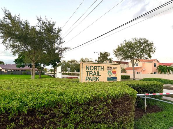 12312 NW 7th Ln, Miami FL 33182