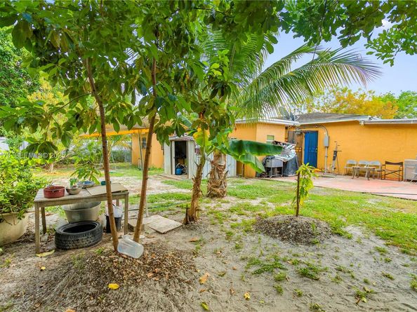 1341 NW 132nd St, Miami FL 33167