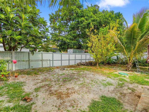 1341 NW 132nd St, Miami FL 33167