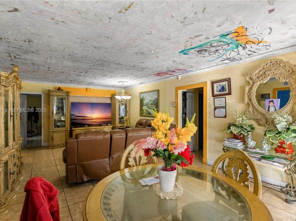 1341 NW 132nd St, Miami FL 33167