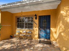 1341 NW 132nd St, Miami FL 33167