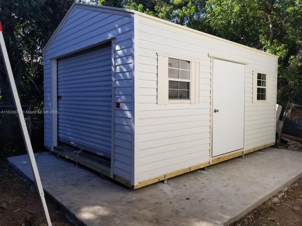 7700 NE 1st Ct, Miami FL 33138