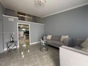 2765 W 54th St, Hialeah FL 33016