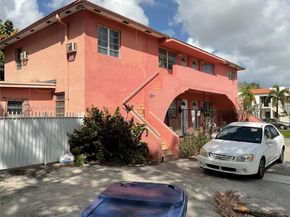 2101 SW 6th St, Miami FL 33135