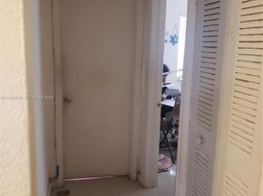 2101 SW 6th St, Miami FL 33135