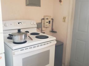 2101 SW 6th St, Miami FL 33135