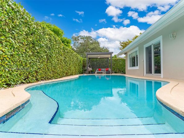 13925 SW 107th Ter, Miami FL 33186